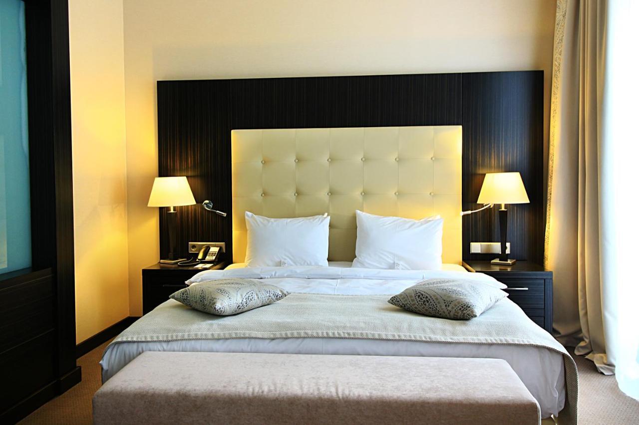 Crowne Plaza - Borjomi By Ihg Hotel Room photo A bedroom