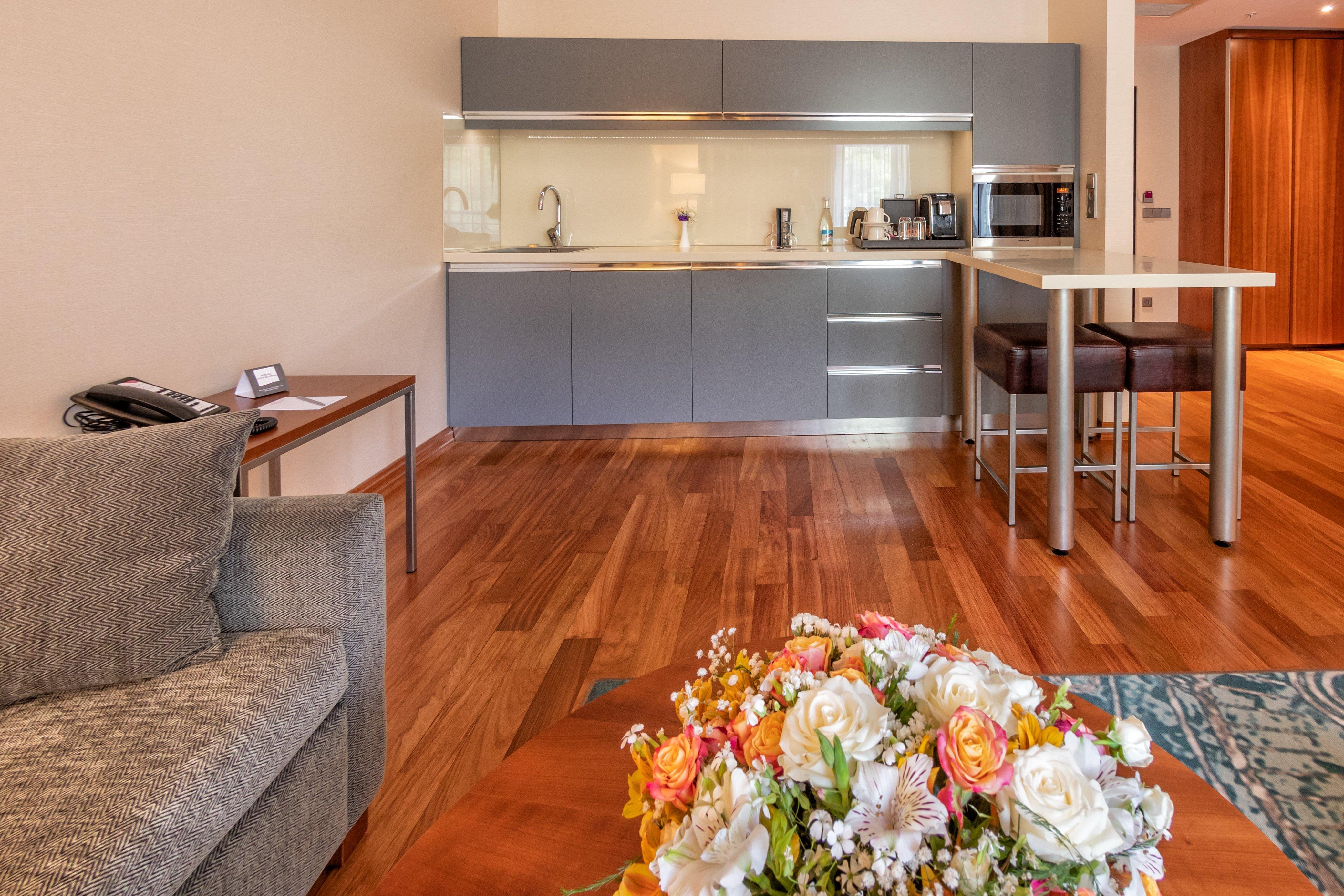 Crowne Plaza - Borjomi By Ihg Hotel Exterior photo A kitchen in a serviced apartment