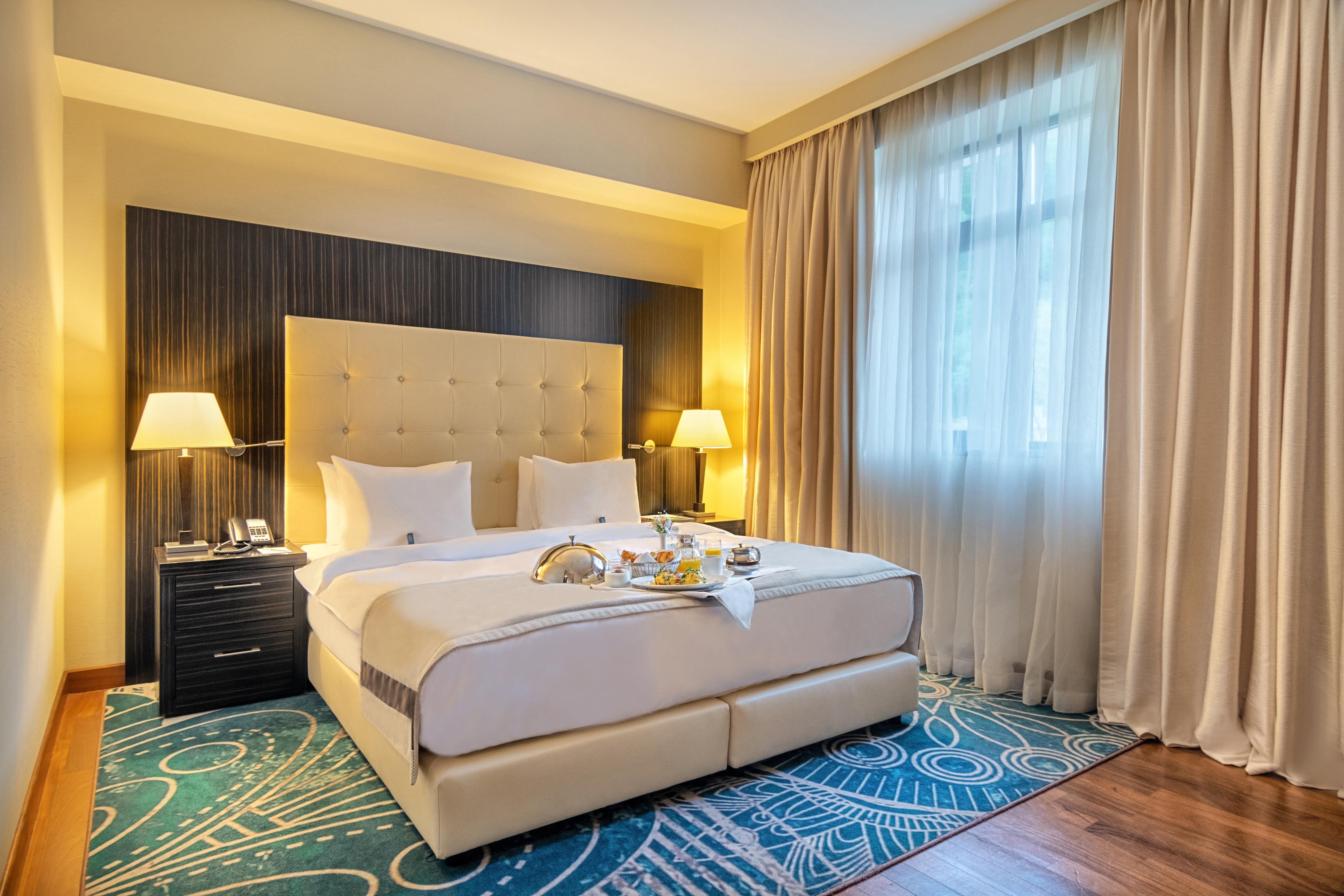 Crowne Plaza - Borjomi By Ihg Hotel Exterior photo Suite
