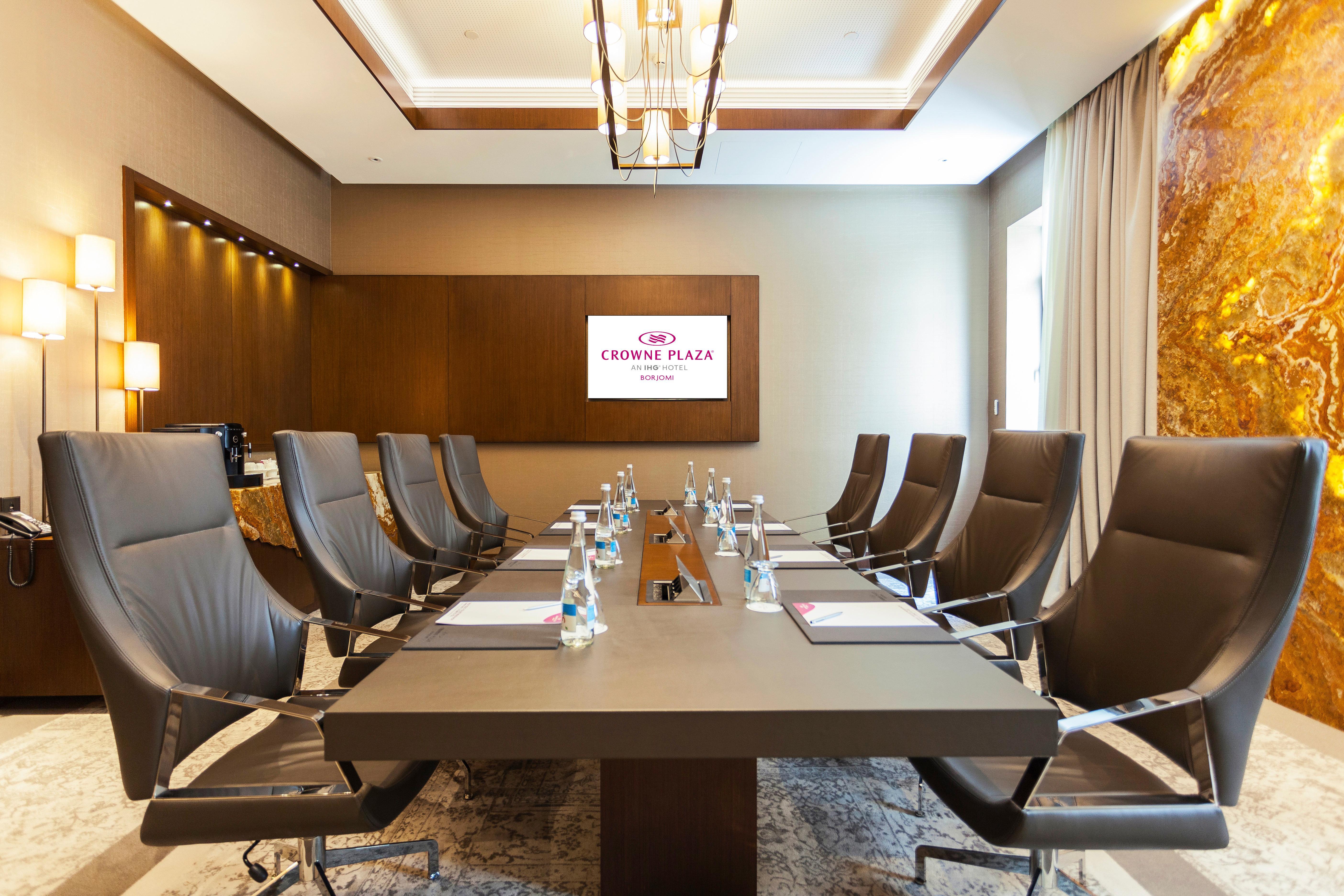 Crowne Plaza - Borjomi By Ihg Hotel Exterior photo Meeting room