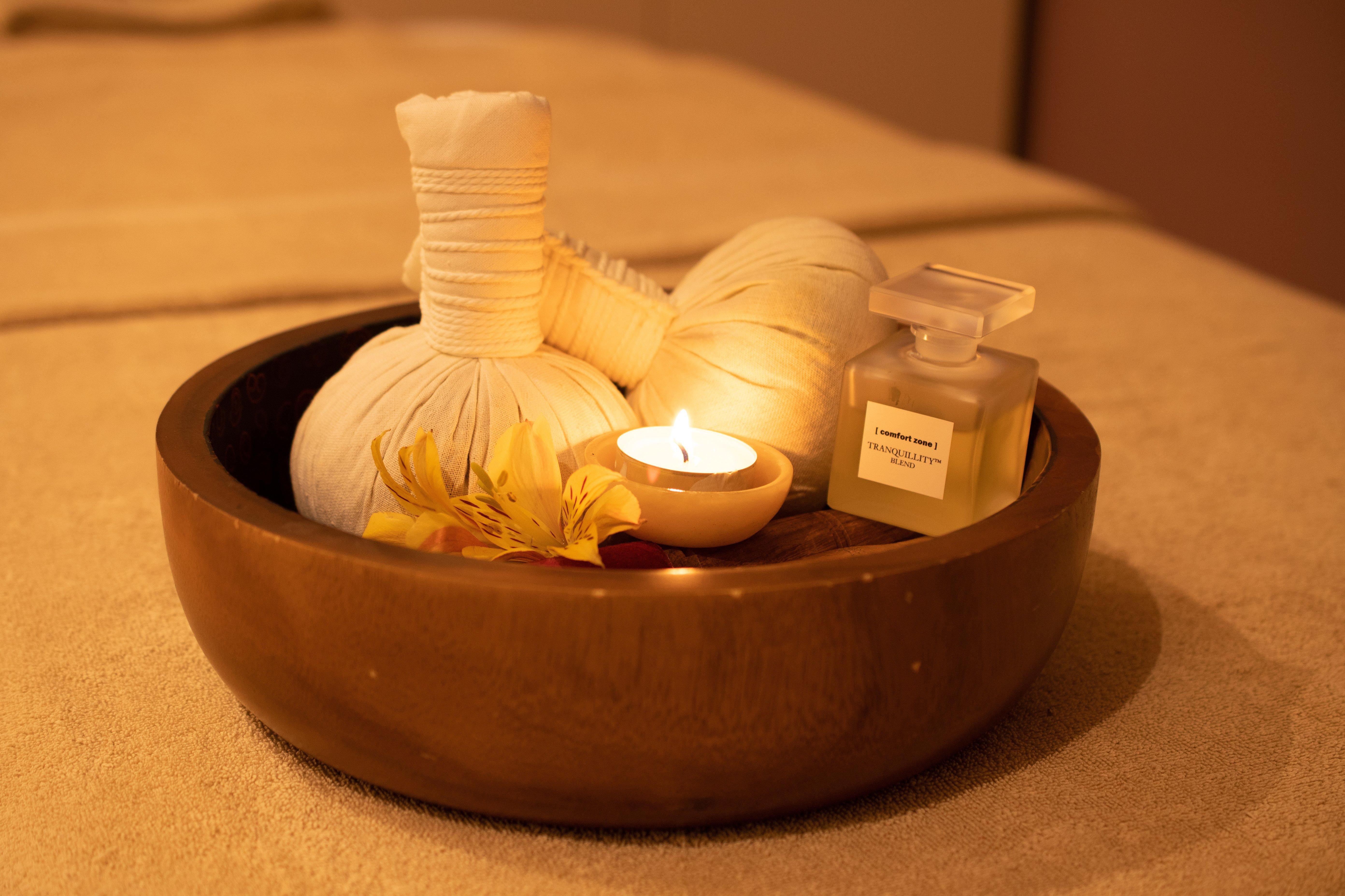 Crowne Plaza - Borjomi By Ihg Hotel Exterior photo Thai herbal compress